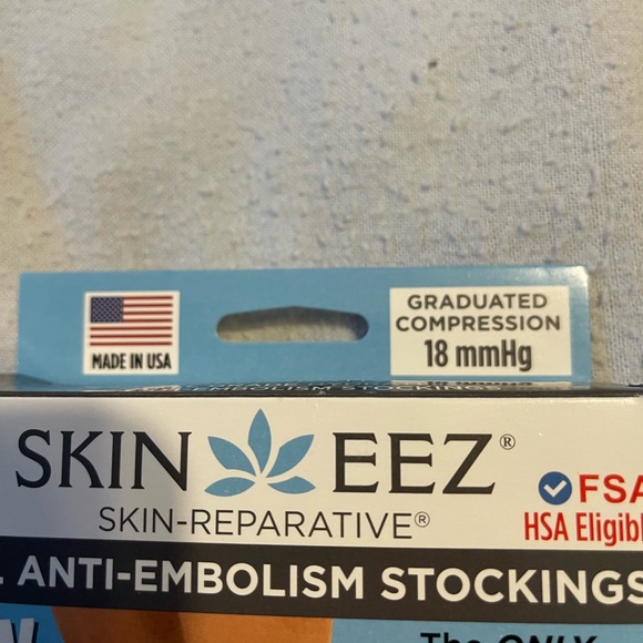 White Compression Socks! Size L/XL. NWT! - Picture 4 of 4